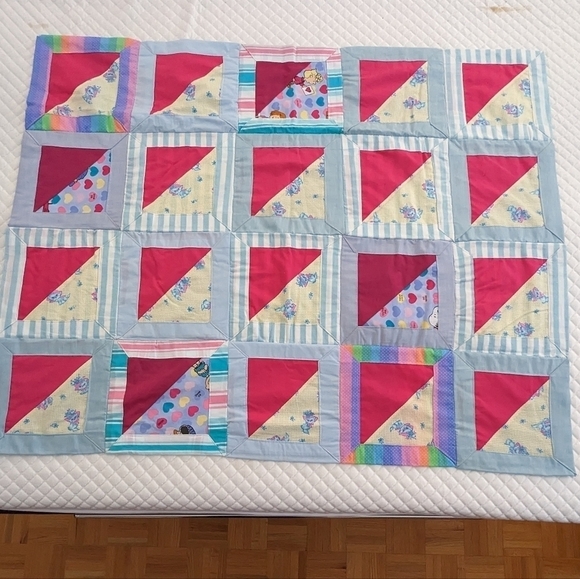Handmade block baby quilt - Picture 2 of 7